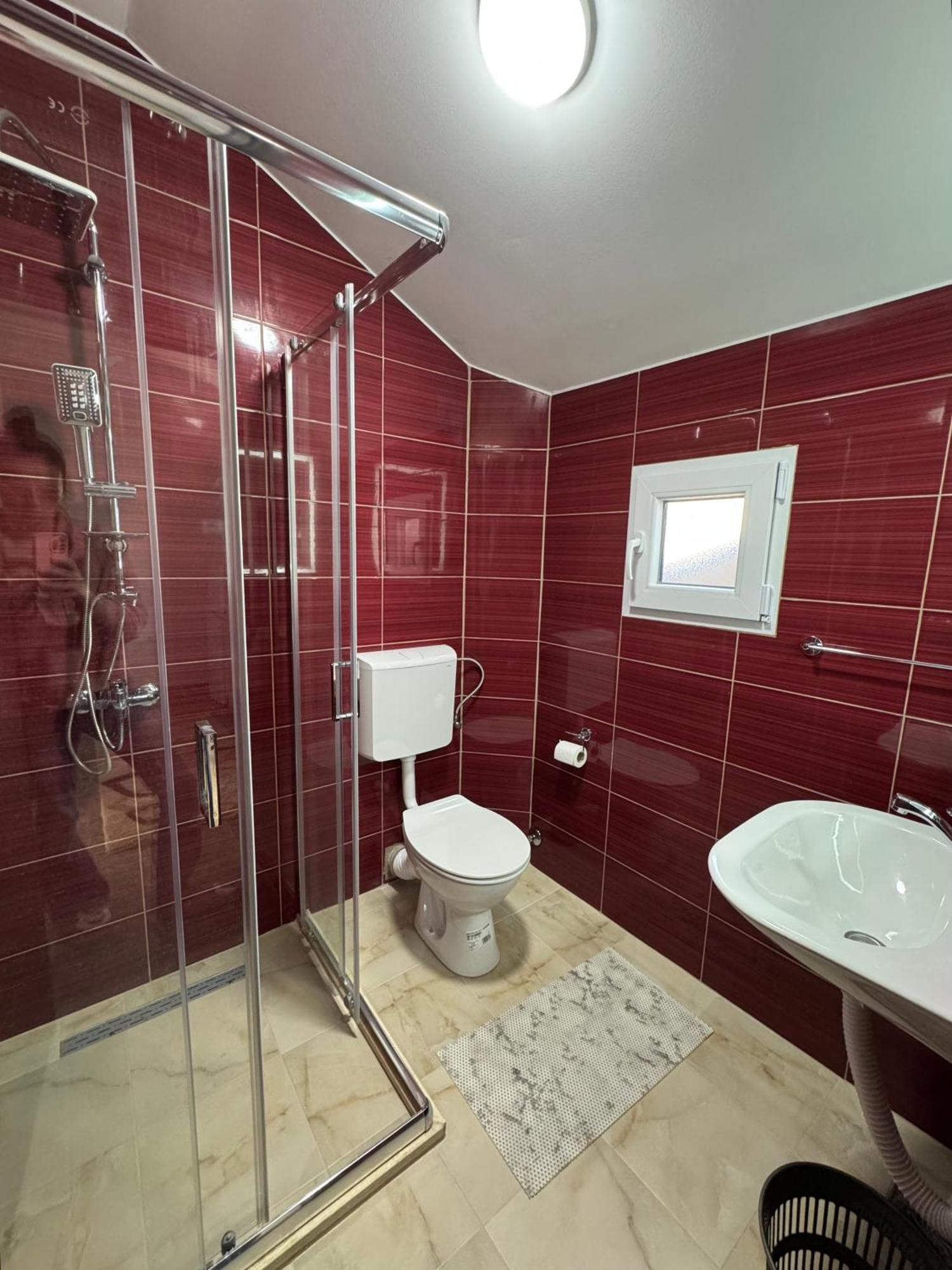 Apartmani Breze Podgorica Luaran gambar