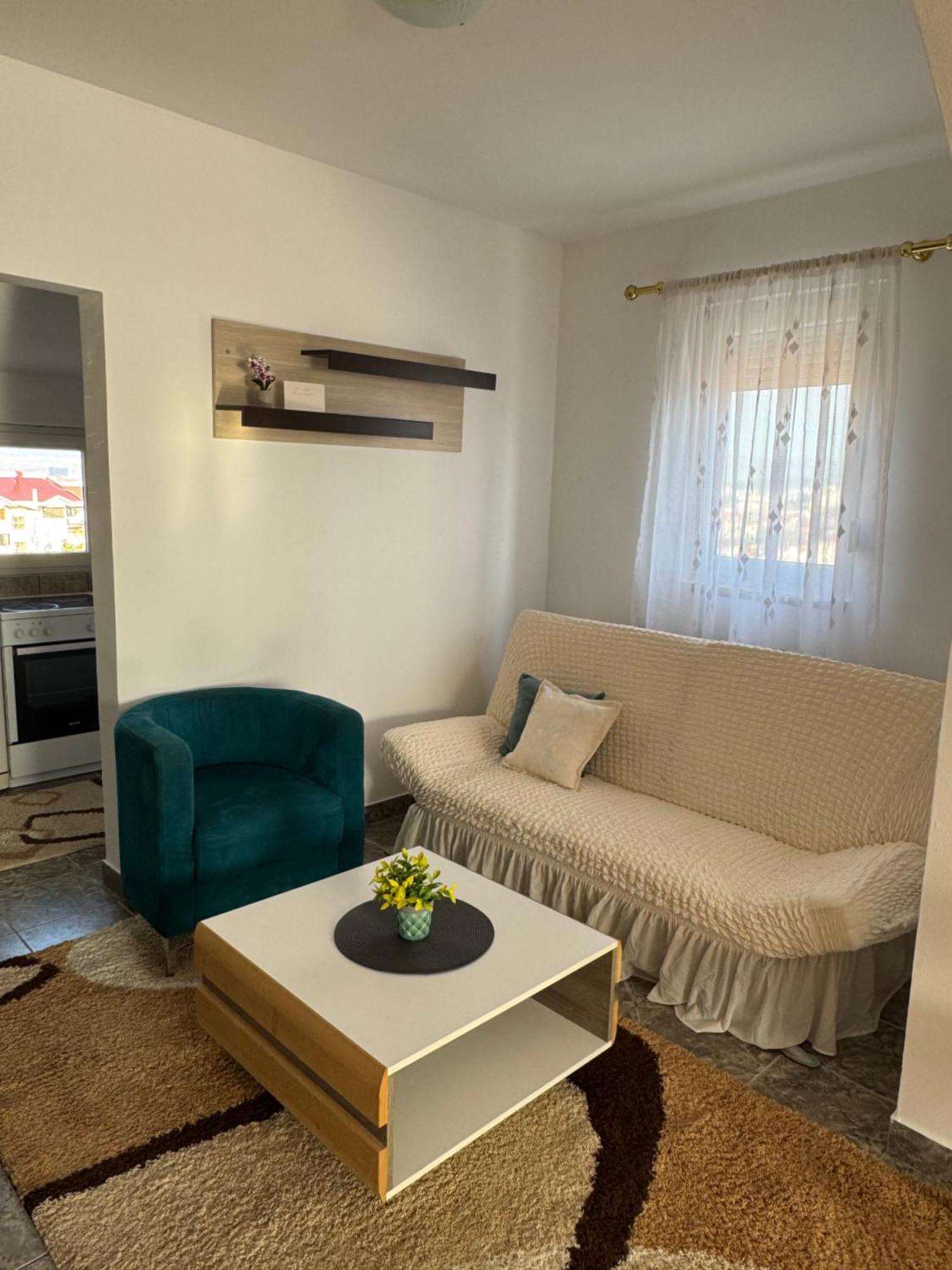 Apartmani Breze Podgorica Luaran gambar