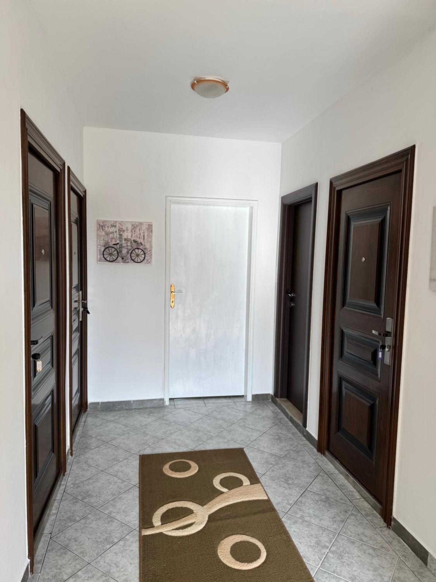 Apartmani Breze Podgorica Luaran gambar