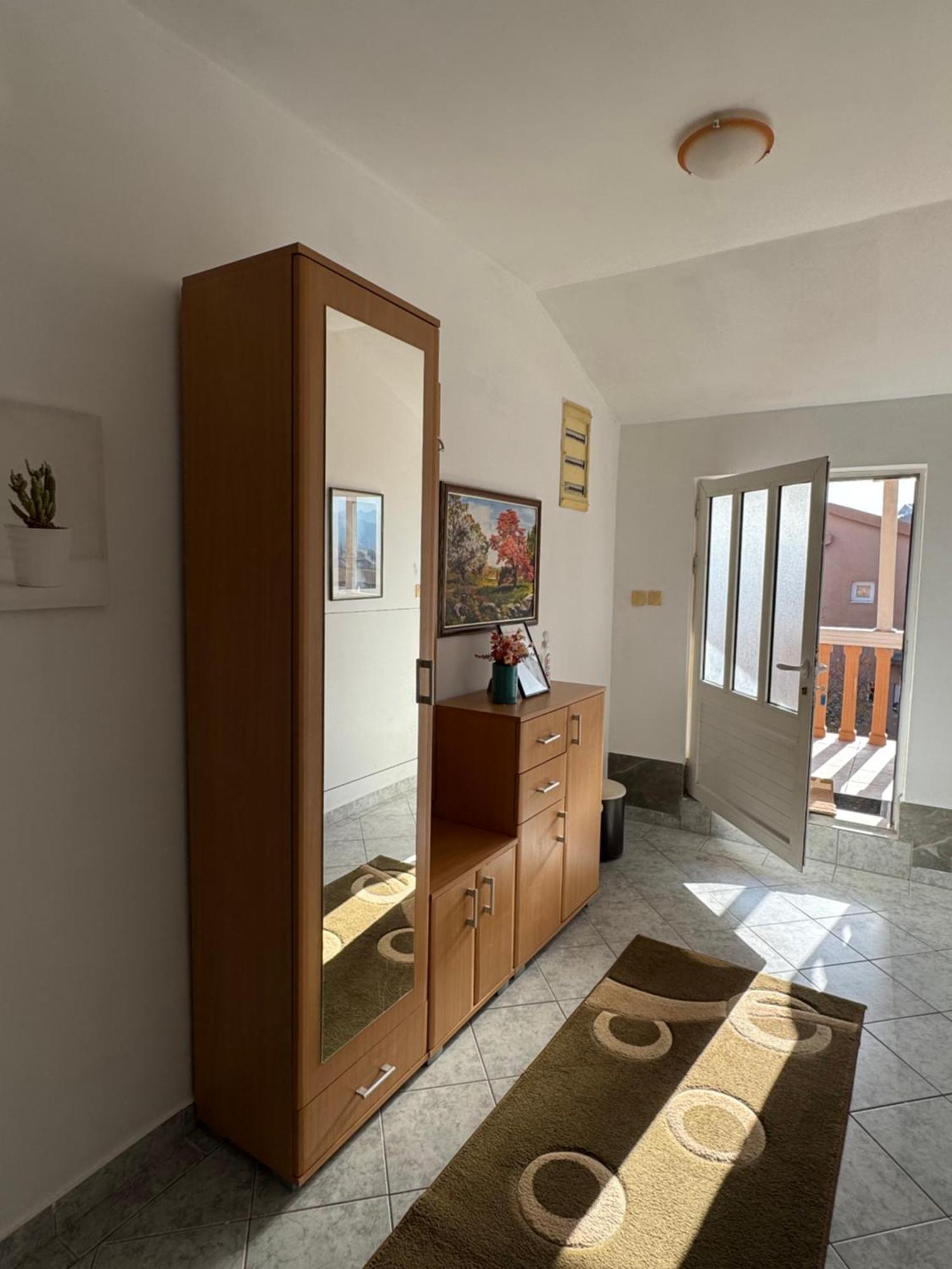 Apartmani Breze Podgorica Luaran gambar