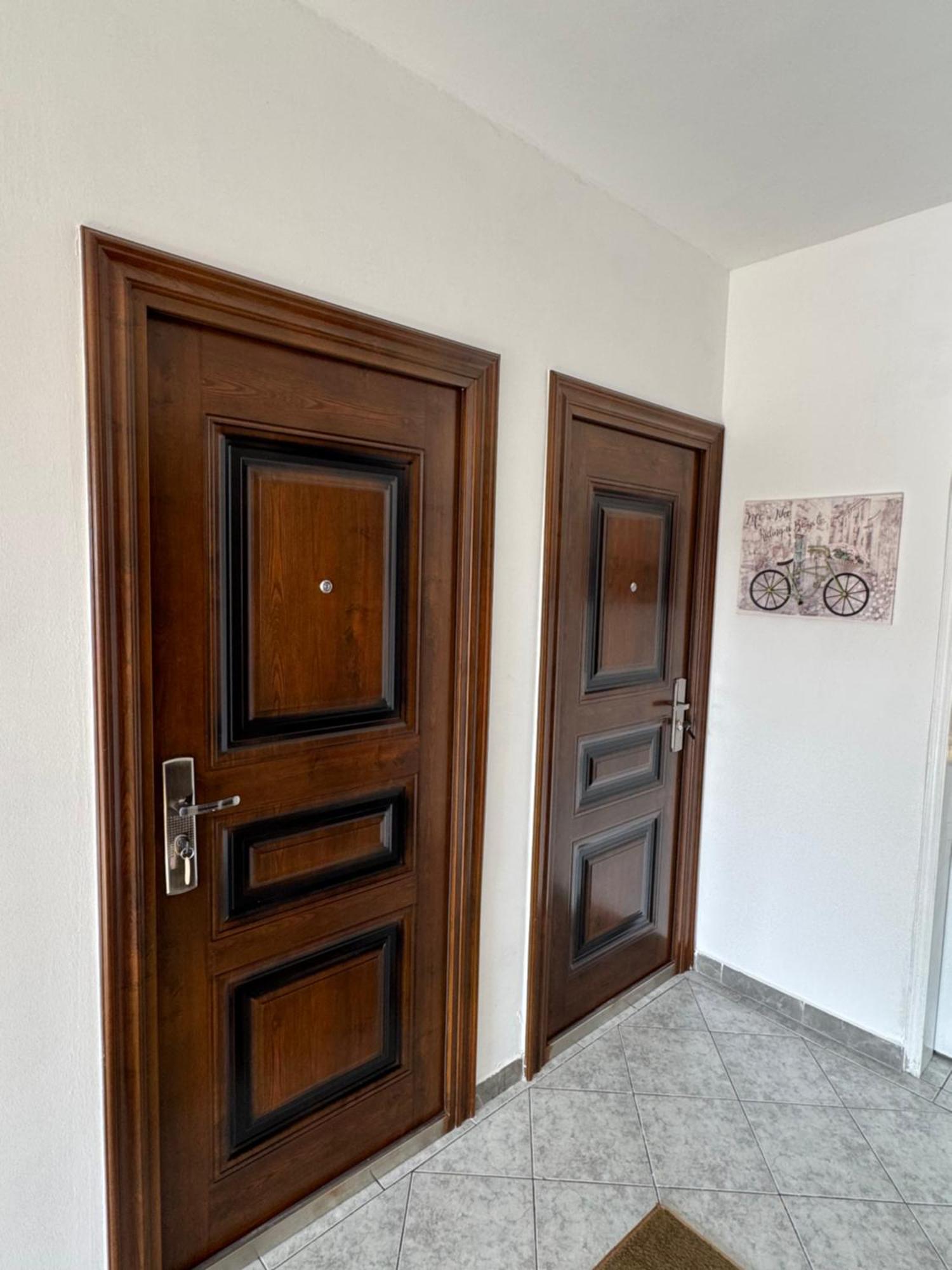 Apartmani Breze Podgorica Luaran gambar