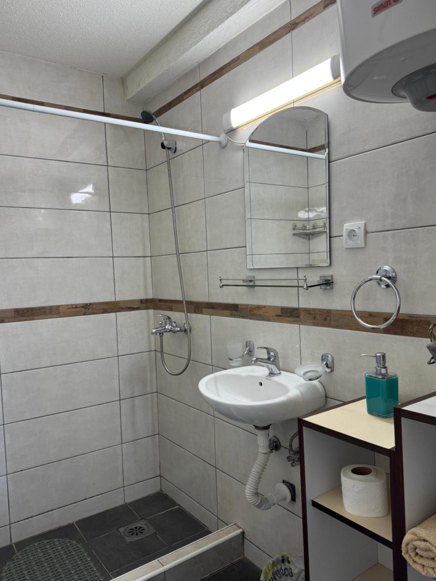 Apartmani Breze Podgorica Luaran gambar